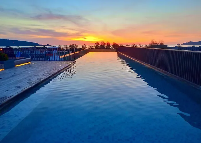 Patong Beach Luxury Condo